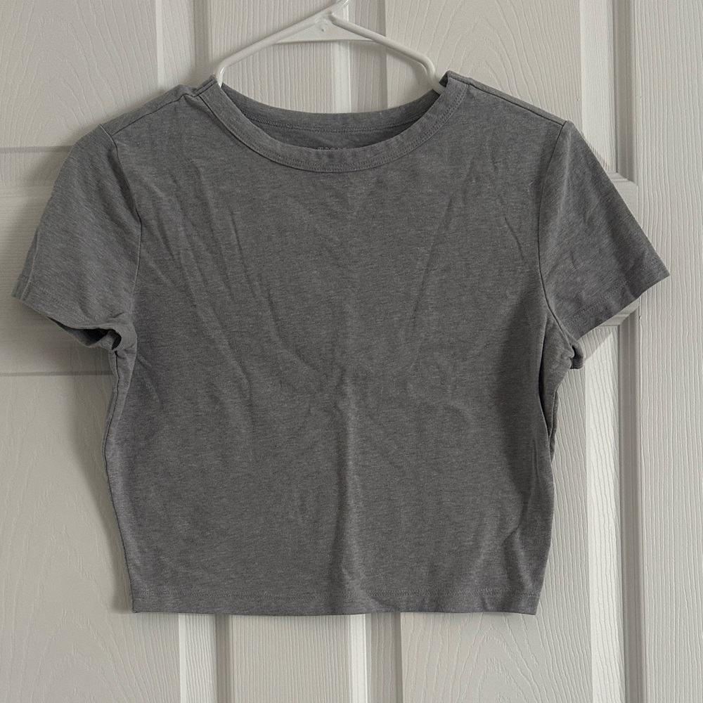 Wild Fable Gray Short Sleeve Tee
